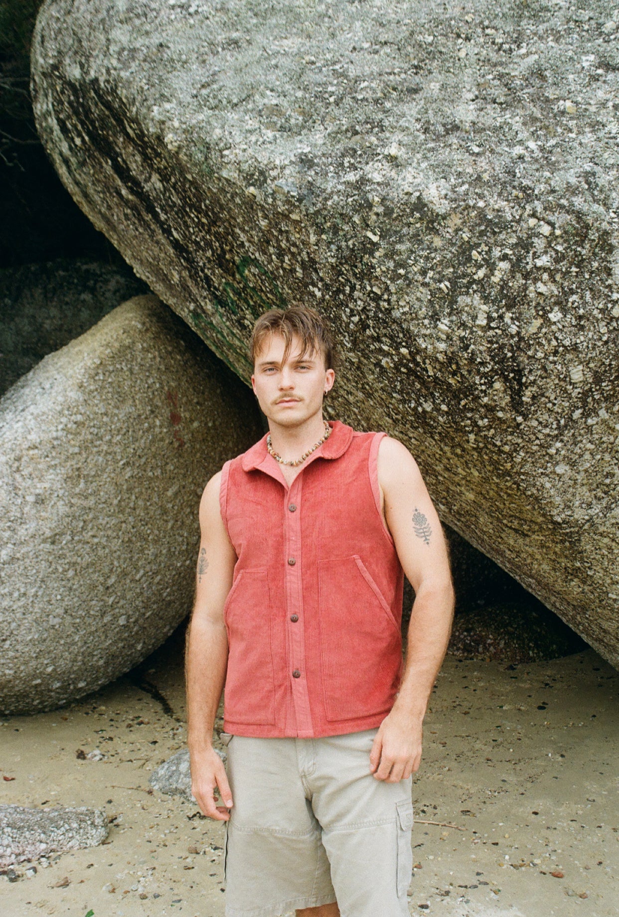 * Unisex Cut off Button Up